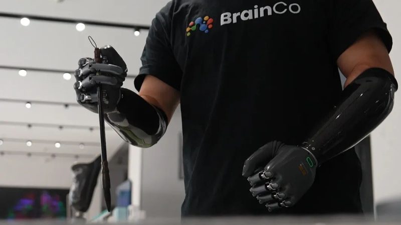 数字孪生工厂解决方案：技术规范与实施要点